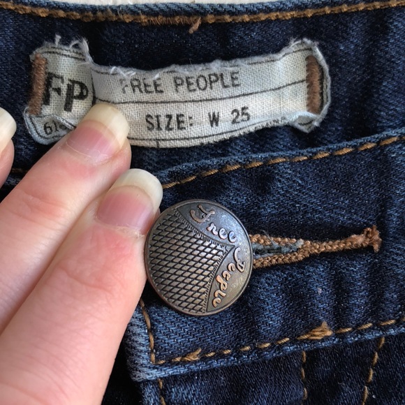 Free People Distressed Boyfriend Jeans - Picture 6 of 7